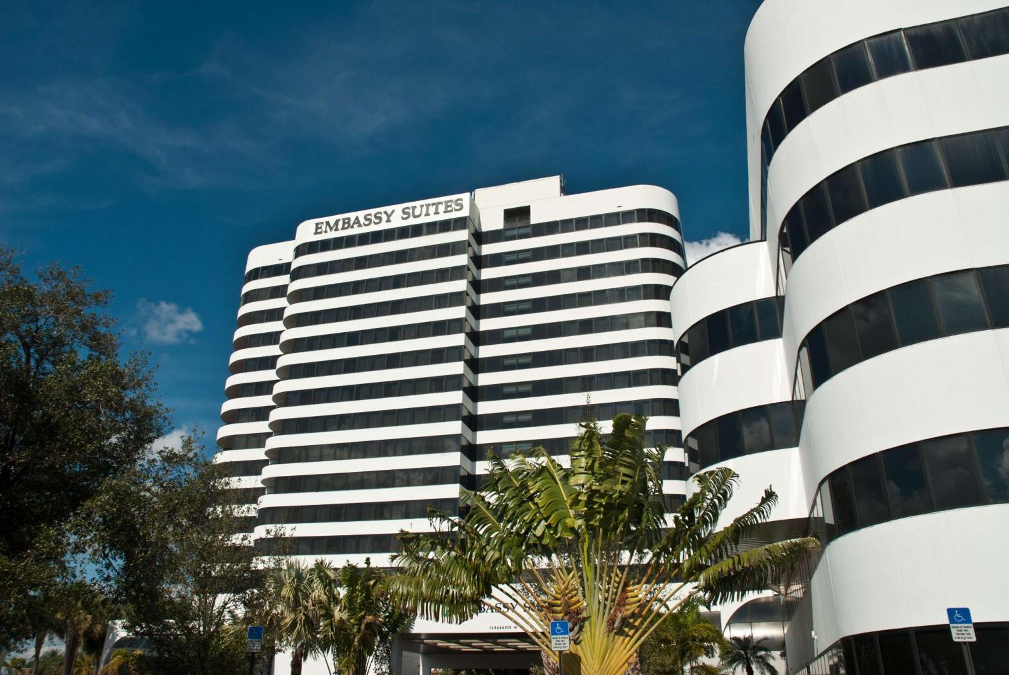 Embassy Suites By Hilton West Palm Beach Central Exterior foto